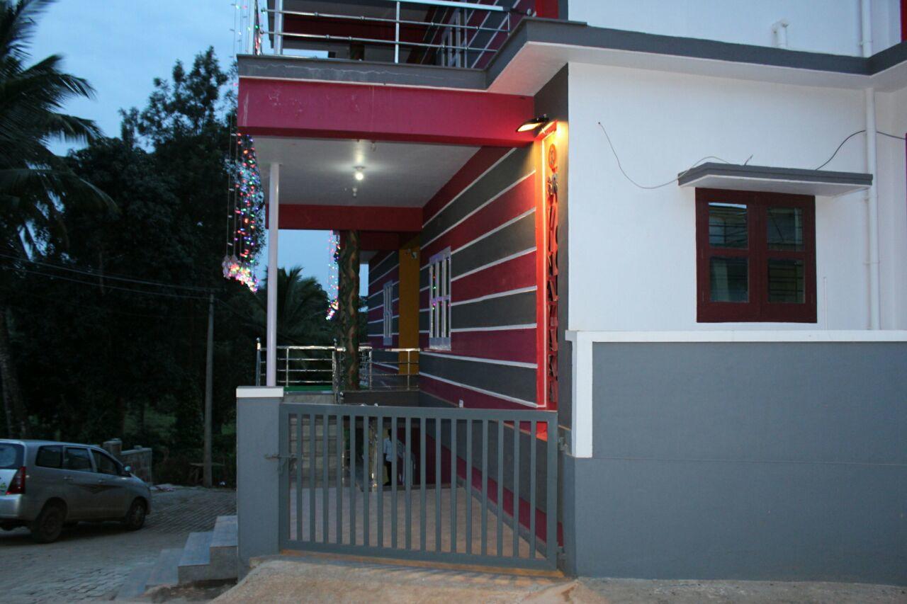 Iroomz Sri Vinayaka Comfort Virajpet Luaran gambar
